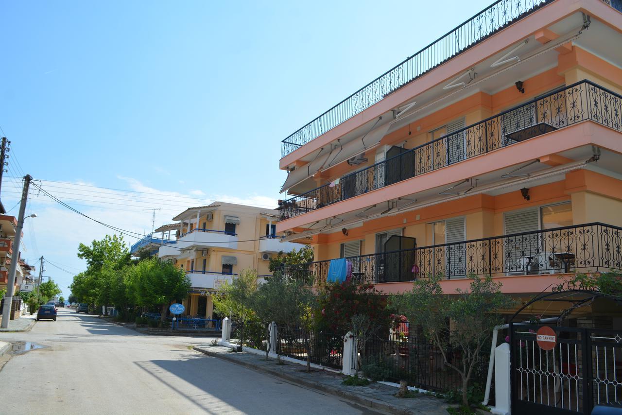 Apartments Dimitra Paralia Dionysiou Exterior foto